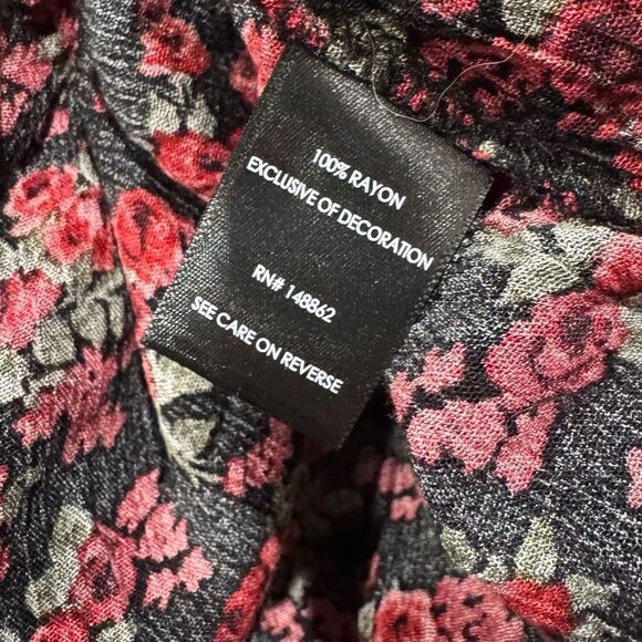 Torrid Floral Cold Shoulder Rose Print Crinkle Blouse Top Women’s Large (0) - Picture 4 of 4